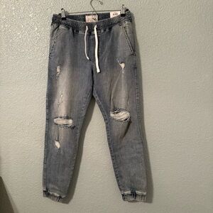 Men’s Sun and Stone Distressed Jean Joggers NWT Small